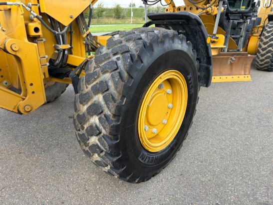 Caterpillar 140 AWD 15A CE / TUV / EPA Trimble prepared 483 2022 2 Motor graders image 6