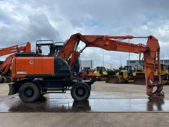 Hitachi ZX190W-6 ZX190W-6 2018 2 Wheeled Excavators image 6