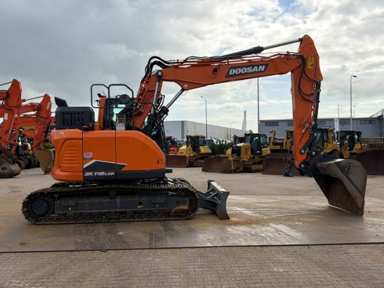 Doosan DX140LCR-7 Doosan DX140LCR-7 2022 2 Crawler Excavators image 21