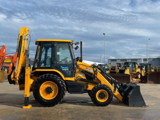 JCB 3DX 4WD hammerlines 2152 2026 1 image 6