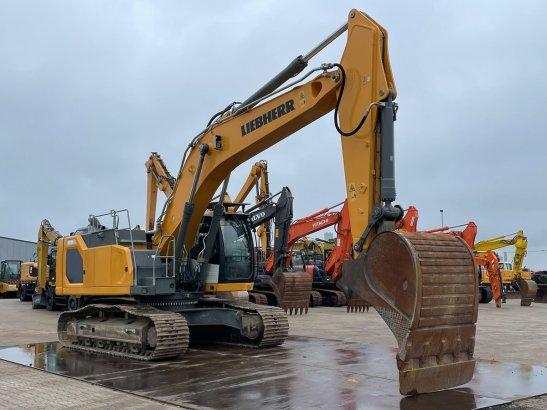 Liebherr R934LC R934LC 2021 2 Crawler Excavators image 21