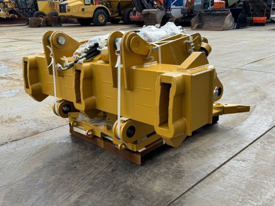 Caterpillar D8T D8R D8N Multishank Ripper (forged shanks) D8T D8R D8N Multishank Ripper (forged shanks) 2026 1 image 7