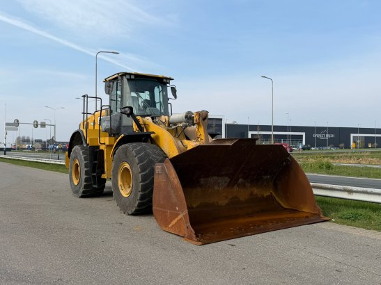 Caterpillar 966M 966M 2021 2 Wheel Loaders image 7