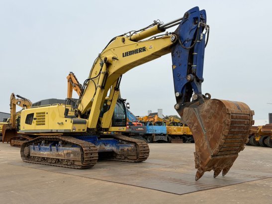 Liebherr R976 HDSL R976 HDSL 2014 2 Crawler Excavators image 22