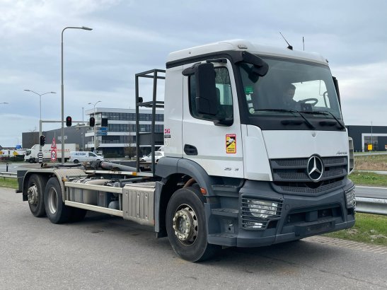 MercedesBenz 2543 MERCEDESBENZ 2543 2017 2 image 37