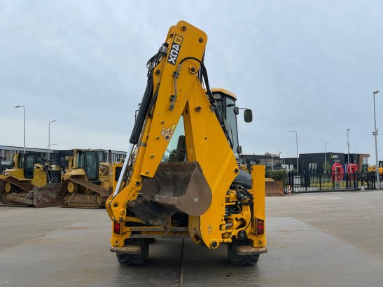 JCB 4CX 2153 2015 2 image 7