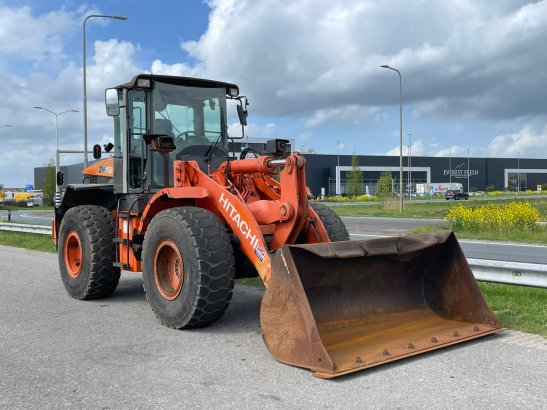 Hitachi ZW150 ZW150 2013 2 Wheel Loaders image 7