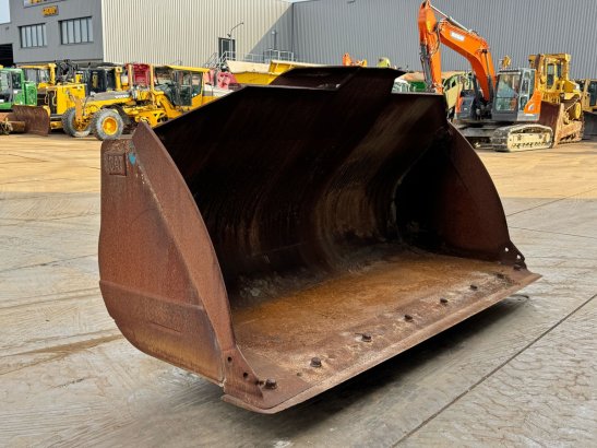 Caterpillar 966M Bucket 4.4 m3 966M Bucket 4.4 m3 2016 2 image 16