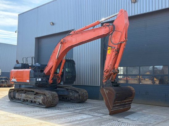 Hitachi ZX300-6 ZX300-6 2018 2 Crawler Excavators image 7