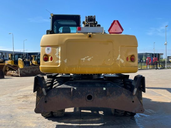 Caterpillar M313D VA - Outriggers + Blade M313D VA - Outriggers + Blade 2012 2 Wheeled Excavators image 7