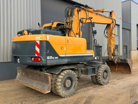Hyundai Robex 180W-9A Robex 180W-9A 2015 2 Wheeled Excavators image 22