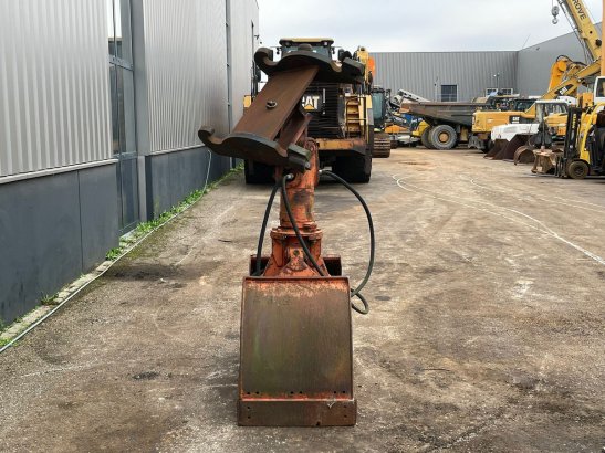 Atlas CW40 Clamshell grapple GGS25 CW40 Clamshell grapple GGS25 2 image 7