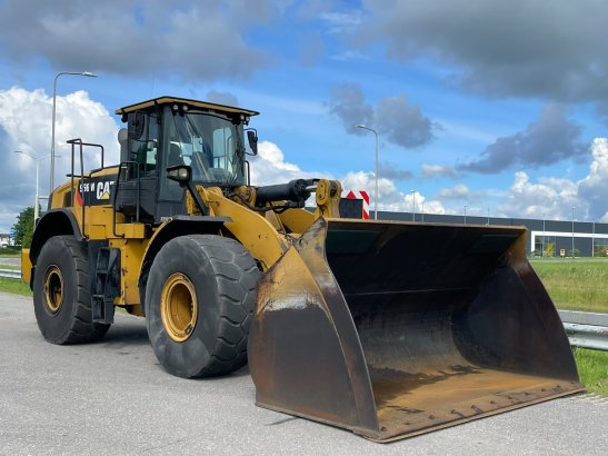 Caterpillar 966M 966M 2016 2 Wheel Loaders image 22