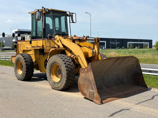 Caterpillar 928F 928F 1995 2 Wheel Loaders image 7