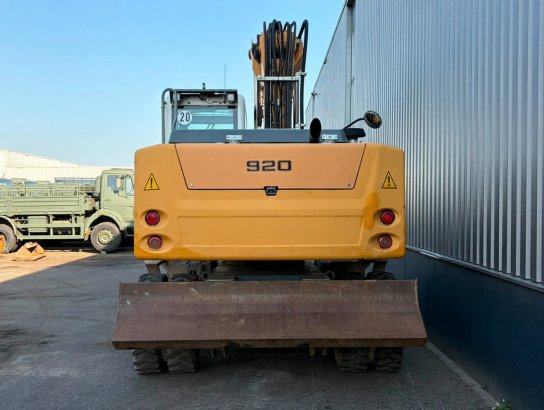 Liebherr A920 Litronic 10279 2013 2 Wheeled Excavators image 7