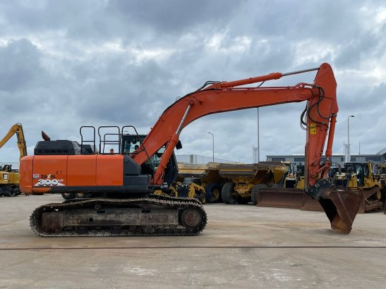 Hitachi ZX300LC-6 ZX300LC-6 2018 2 Crawler Excavators image 29