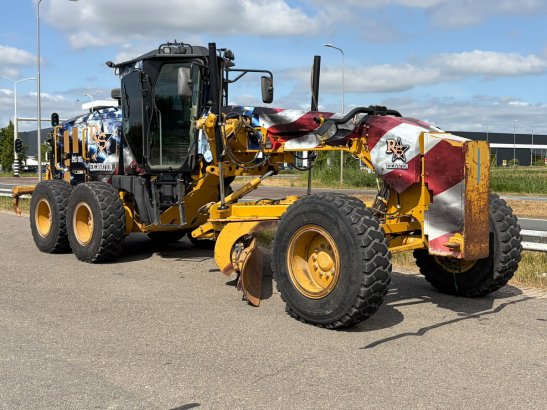 Caterpillar 140M2 140M2 2013 2 Motor graders image 7
