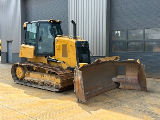 Caterpillar D4 LGP 15A (D6K / D6K2) D4 LGP 15A (D6K / D6K2) 2021 2 Dozers image 7