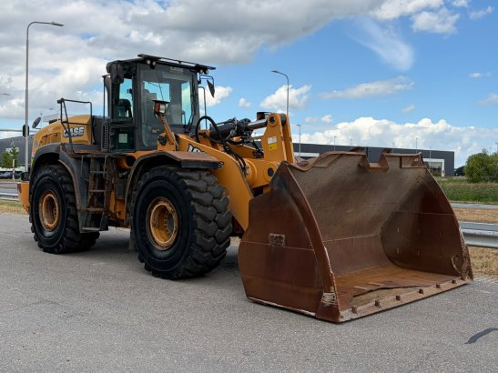 Case 1021F 1021F 2016 2 Wheel Loaders image 37