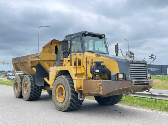 Komatsu HM300 HM300 2006 2 Articulated Dump Trucks image 37