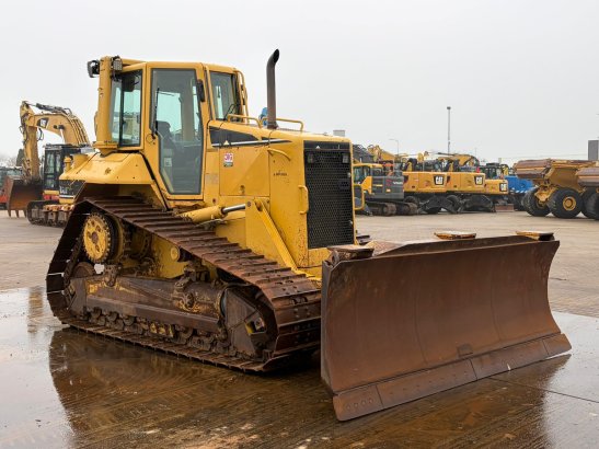 Caterpillar D6N XL | German Machine D6N XL | German Machine 2007 2 Dozers image 37