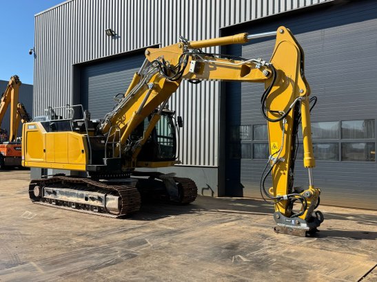 Liebherr R926NLC R926NLC 2020 2 Crawler Excavators image 202