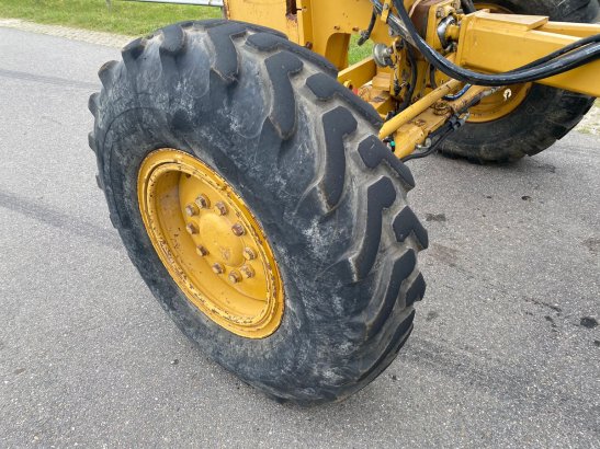 Caterpillar 140M Ripper + Pushblock 140M Ripper + Pushblock 2008 2 Motor graders image 97