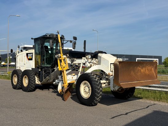 Caterpillar 120M2 CE - Trimble 3D UTS 120M2 CE - Trimble 3D UTS 2012 2 Motor graders image 97