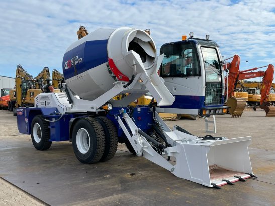 Giga power GW5500 Self Loading Concrete Mixer Giga power GW5500 Self Loading Concrete Mixer 2026 1 image 7