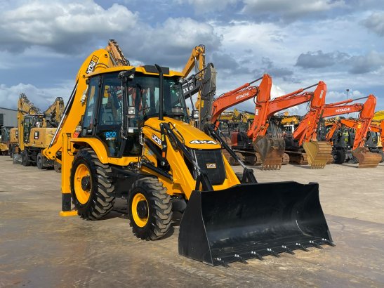 JCB 3DX 4WD hammerlines 2152 2026 1 image 7