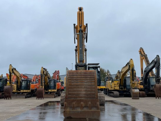 Liebherr R934LC R934LC 2021 2 Crawler Excavators image 22