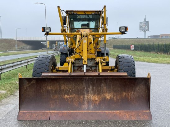 Caterpillar 140H CE 140H CE 2006 2 Motor graders image 8