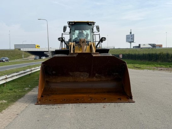 Caterpillar 966M 966M 2021 2 Wheel Loaders image 8