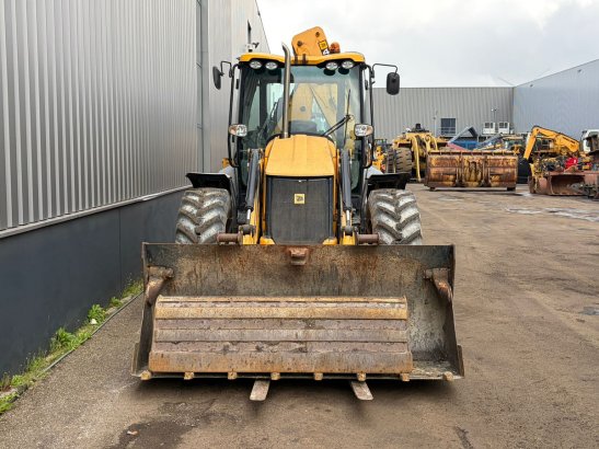 JCB 4CX 2153 2015 2 image 8