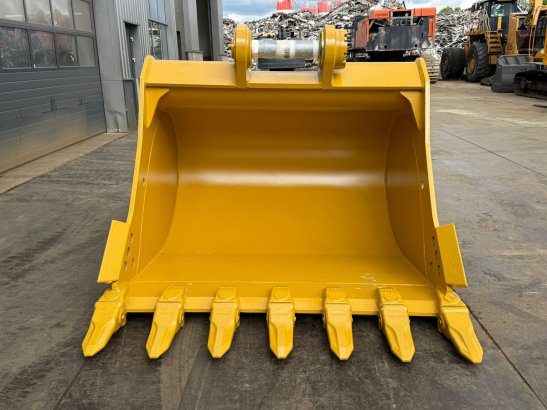 Caterpillar CAT349 GP BUCKET 3.82 CBM, 7 Teeth, S, TB Linkage CAT349 GP BUCKET 3.82 CBM, 7 Teeth, S, TB Linkage 2025 1 ima...