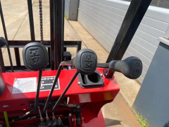Easy Lift CPD15 EASY LIFT CPD15 2022 2 Forklift image 38