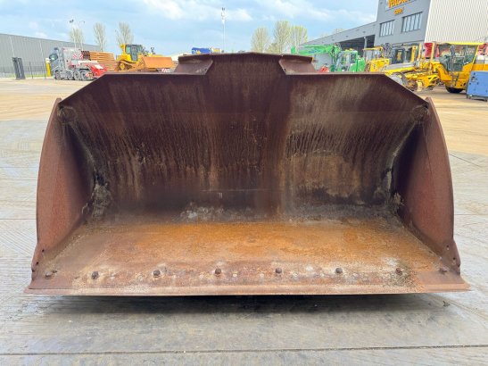 Caterpillar 966M Bucket 4.4 m3 966M Bucket 4.4 m3 2016 2 image 17