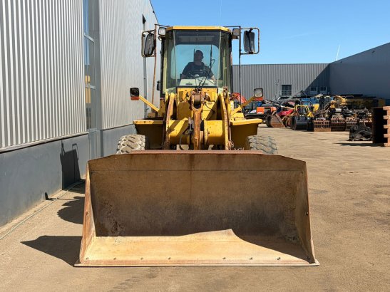 Caterpillar 928F 928F 1995 2 Wheel Loaders image 8