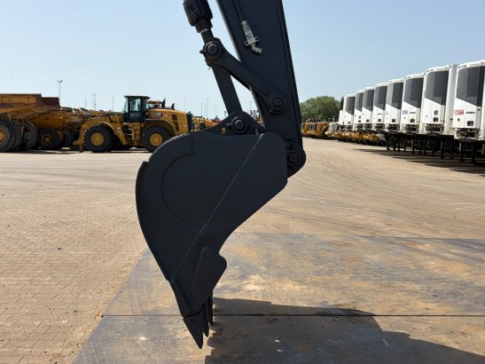 Hyundai R215L R215L 2026 1 Crawler Excavators image 8