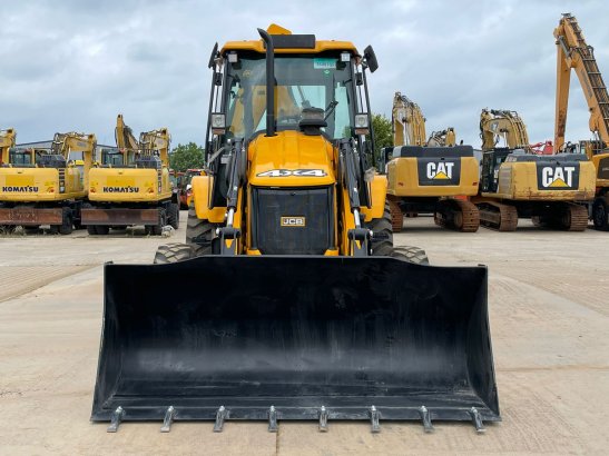 JCB 3DX 2152 2026 1 image 8