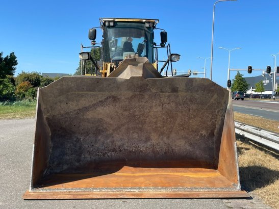Caterpillar 966K 966K 2012 2 Wheel Loaders image 23