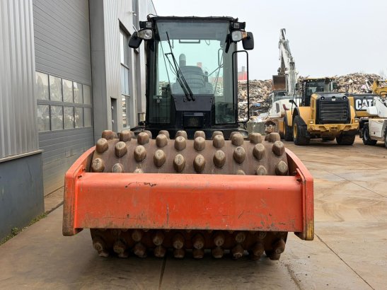 Caterpillar CP74 15.5t (CS74/CS76/CP76) CP74 15.5t (CS74/CS76/CP76) 2011 2 image 38