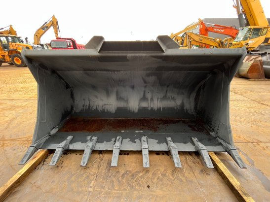 Doosan Bucket DL450-3 4700 l Doosan Bucket DL450-3 4700 l 2014 2 image 63