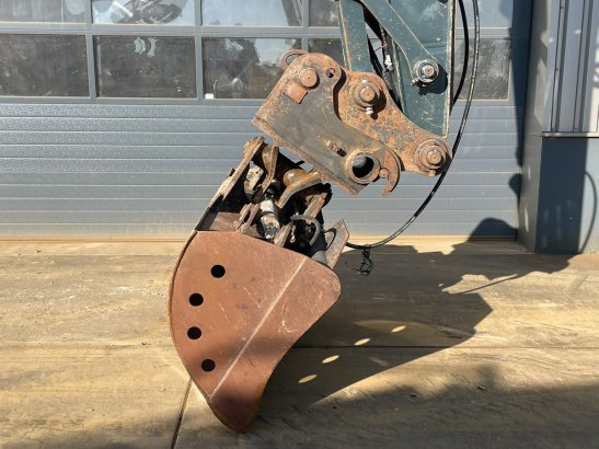 Hyundai HX220AL HX220AL 2020 2 Crawler Excavators image 23