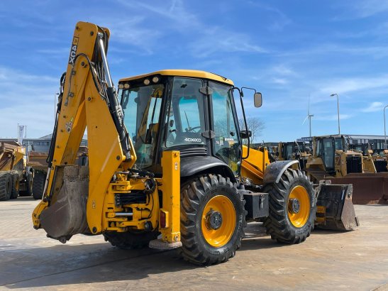 JCB 4CX 2153 2015 2 image 9