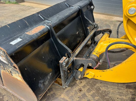 Caterpillar 908M 908M 2022 2 Wheel Loaders image 9