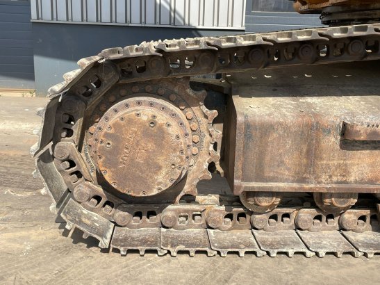 Hyundai R320NLC-7A R320NLC-7A 2007 2 Crawler Excavators image 9