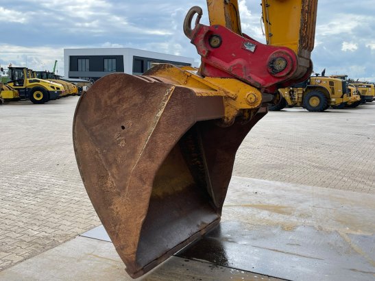 Hitachi ZX350LCN-5 ZX350LCN-5 2013 2 Crawler Excavators image 9