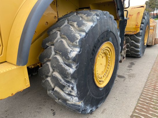 Caterpillar 980H 980H 2012 2 Wheel Loaders image 69
