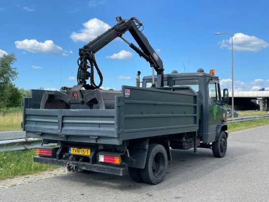 MercedesBenz 4x2 809D MERCEDESBENZ 4x2 809D 1988 2 image 24